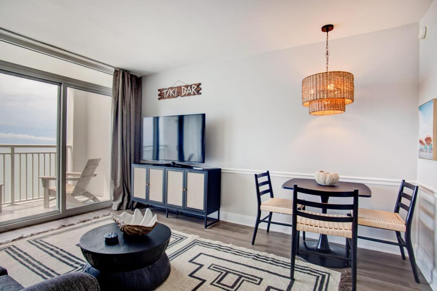 Oceanfront Escape Renovated Suite At Camelot Myrtle Beach Esterno foto
